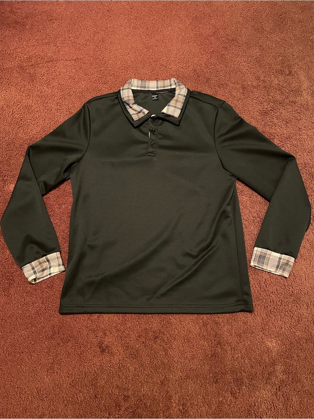 Long-Sleeve Black Polo with Plaid Collar and Cuff Detail